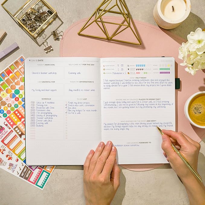 Clever Fox Self-Care Journal – Wellness & Daily Reflection Notebook – Mental Health & Personal Development Journal – Self-Care, Meditation & Mood Journal for Women & Men – Large (Forest Green)